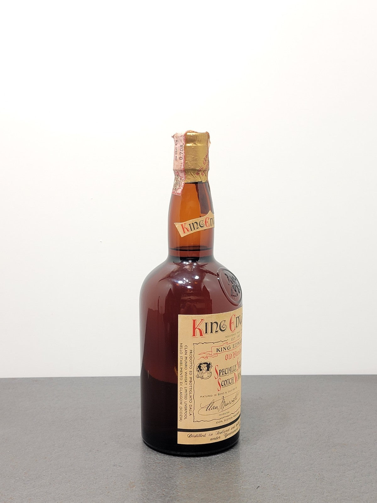Whisky King Edward 1960s Clan Munro Specially Selected Scotch Whisky 75 cl 43%