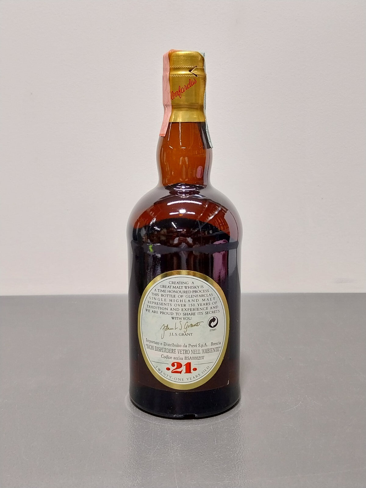 Whisky Glenfarclas 21 Years Old Single Highland Malt anni 90 bott.0.75 cl