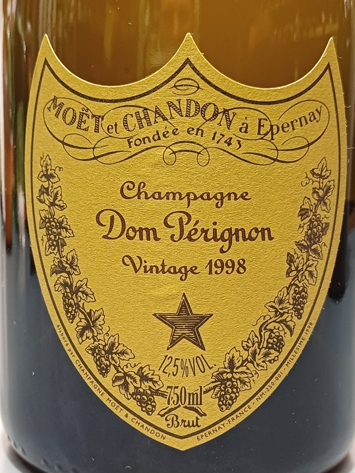 Dom Perignon 1998 Champagne Box 2 bottle. 75 cl 12.5%