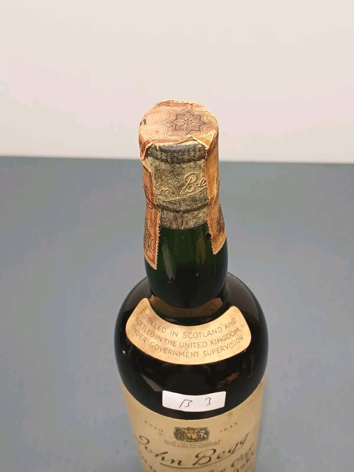 Whisky John Begg Blu Cap Blended Old Scotch Whisky bott.75 cl 1950s