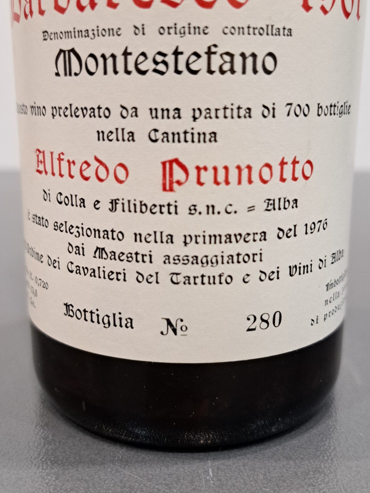 Barbaresco Riserva 1961 Alfredo Prunotto, Cavalieri Del Tartufo Montestefano 72cl