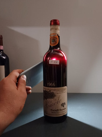 Barolo 1966 Fratelli Barale Piedmont, Italy bott.0.72 cl