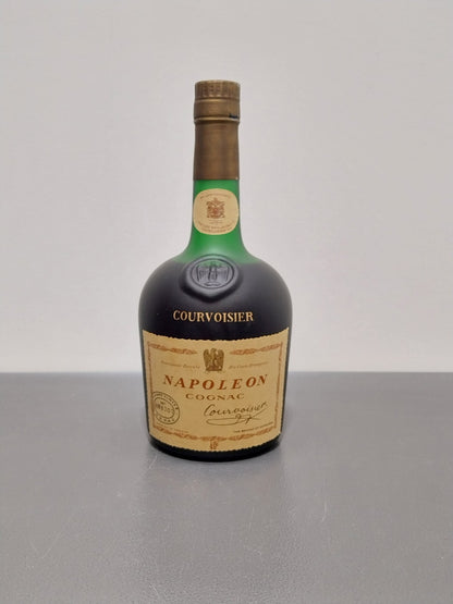 Cognac Courvoisier Napoleon 1960s bott.70 cl 40%