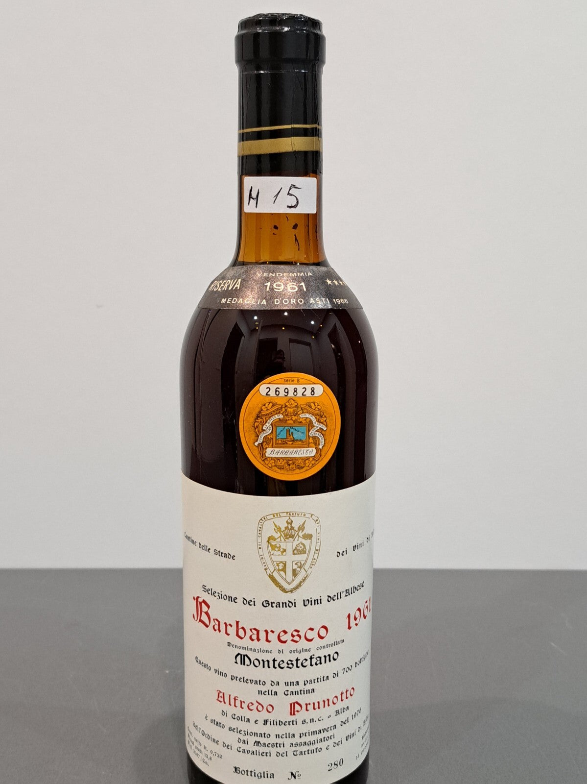 Barbaresco Riserva 1961 Alfredo Prunotto, Cavalieri Del Tartufo Montestefano 72cl