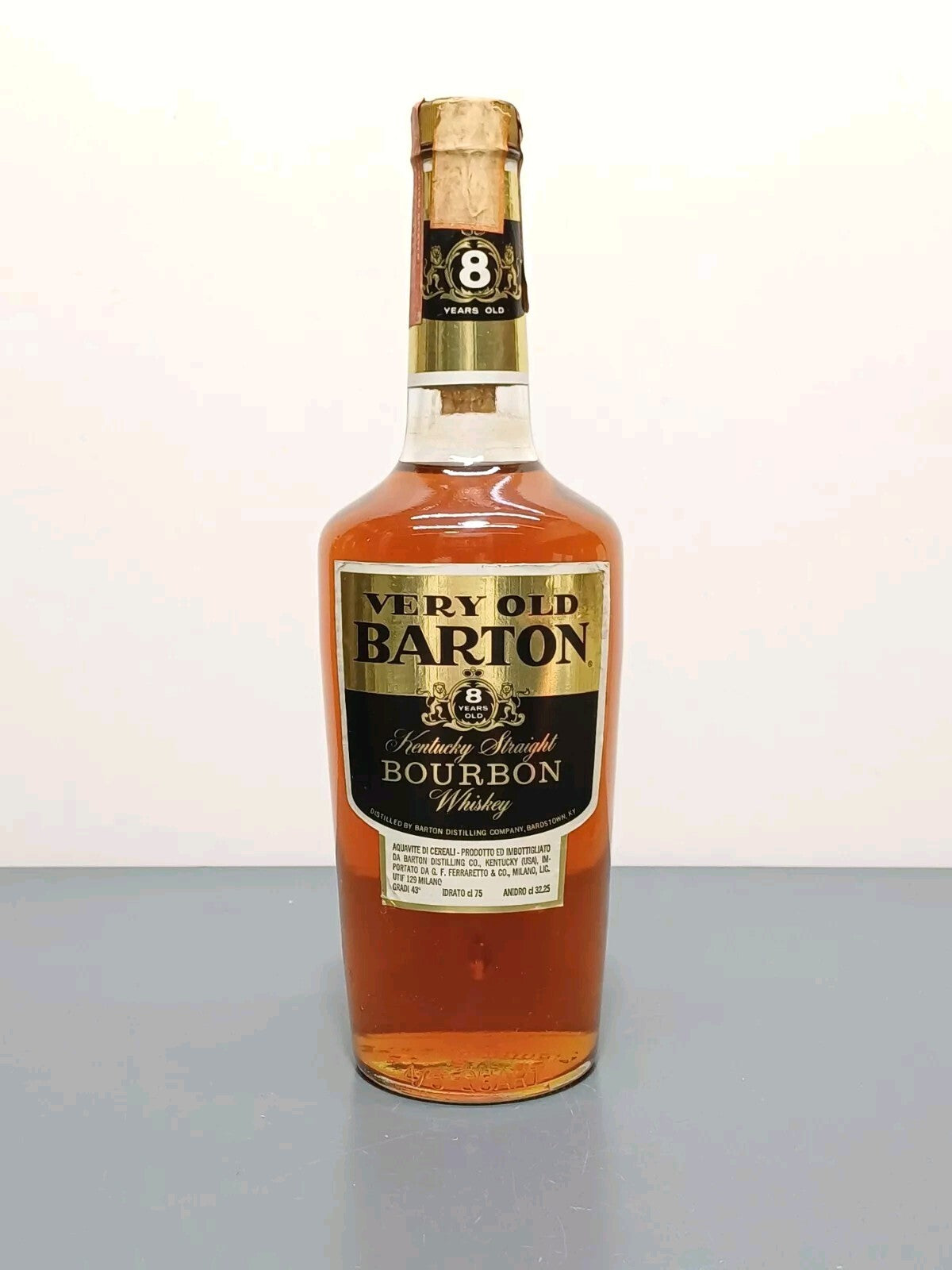 Whisky Very Old Barton 1970 s8 years Kentucky Straight Bourbon bott.75 cl