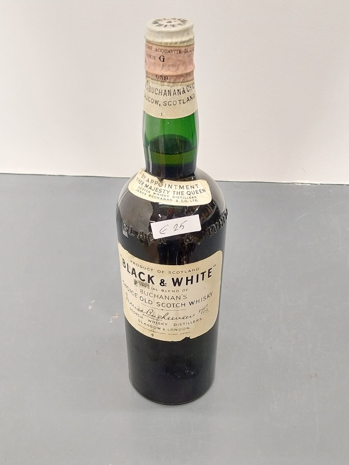 Whisky Black & White 1950s Spring Cap James Buchanan bott.75 cl
