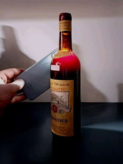 Barbaresco Moccagatta 1971 Minuto Mario & Figli bott. 72 cl