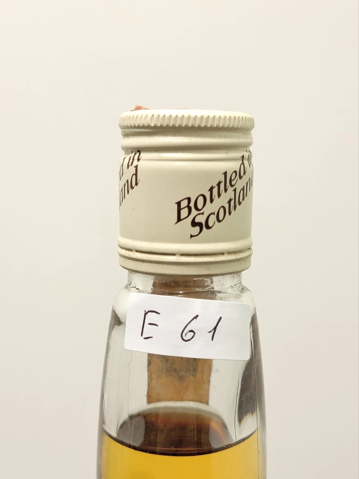 THE FAMOUSE GROUSE - Finest Scotch Whisky Matthew Gloag