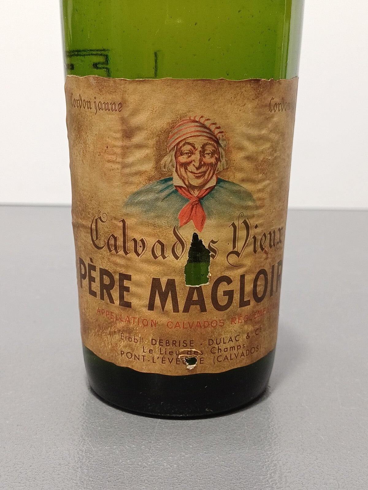 Calvados Père Magloire Vieux Réserve 1960s - 75 cl